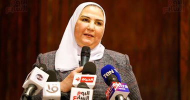 وزيرة التضامن: نسعى لتأسيس مليون مشروع متناهى الصغر للعمالة غير المنتظمة