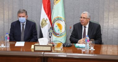 أخبار الاقتصاد اليوم: وزيرا قطاع الأعمال والزراعة يبحثان تطوير منظومة القطن