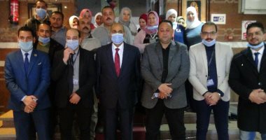 رئيس جامعة المنيا يفتتح أعمال التطوير بـ "دار الضيافة".. صور