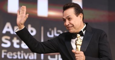 حكيم يتصدر استفتاءات 2020 فى الغناء الشعبى.. صور
