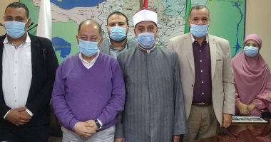 بروتوكول مع جمعيتين وفاعل خير لتوصيل المياه للأسر الأولى بالرعاية في الفيوم