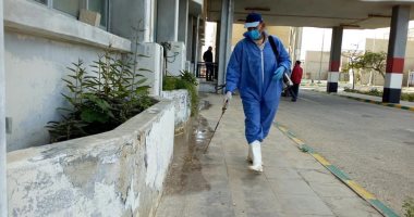 تنفيذ حملة تعقيم وتطهير للمحطة البخارية بمدينة العريش.. صور 