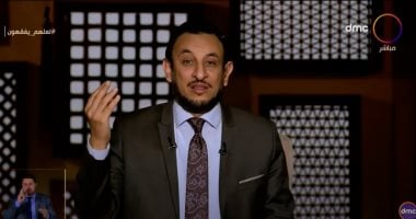 الشيخ رمضان عبد المعز: العطايا تأتى على متن البلايا وفى كل عسر يسران