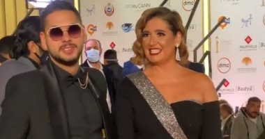 إلهام شاهين تؤكد وجود علاقة عاطفية تجمع هنا شيحة وابن شقيقها (فيديو)