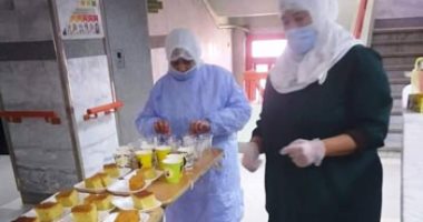 حفلة شاى وكيك من تمريض مستشفى التأمين الصحى ببنى سويف لمرضى كورونا.. فيديو وصور
