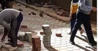 محافظ الشرقية يتابع رصف وتجميل شوارع مدينة بلبيس ببلاط الإنترلوك.. صور
