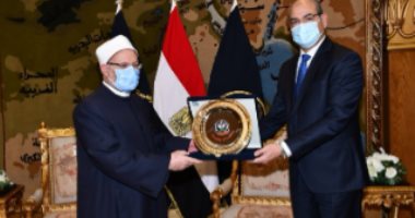 ندوة تثقيفية لطلبة كلية الشرطة بحضور مفتى الديار المصرية..صور