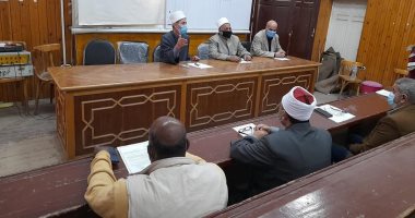 المنطقة الأزهرية بالقليوبية تتابع استعدادات المعاهد لامتحانات نصف العام.. صور