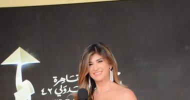 نهى عبد العزيز تتحدث عن أجواء "السفيرة عزيزة".. وتؤكد: "كورونا ليها فوائد"