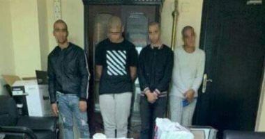 "اليوم السابع" يواصل نشر نص تحقيقات "طفل المرور".. مصور الواقعة: "أحمد قالى صور علشان يورى أبوه إن أمين الشرطة هو اللى كسر مراية العربية وبعته على تليفونه ومنشرتش حاجة".. ويؤكد:"هو اللى شتم الأمين وأنا متكلمتش"