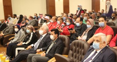 وزير الرياضة يشهد الندوة التثقيفية الأولى لمبادرة "مصر بلا غرقى"