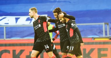 هدافو ليفربول الأجانب.. محمد صلاح يحلق فى الصدارة وفيرمينو يتخطى سواريز