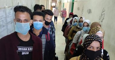 رئيس جامعة أسوان يشدد على تطبيق الإجراءات الاحترازية لانتخابات الطلاب 