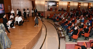محافظ الدقهلية يدشن أول أعمال فريق للموهوبين بالقاعة الكبرى بديوان المحافظة