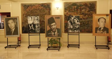 عظماء المسرح المصرى والعربى يزينون مدخل حفل افتتاح القومى للمسرح