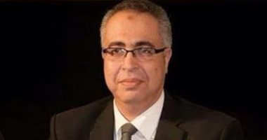 خالد جلال ينعى والدة الفنان إسماعيل مختار