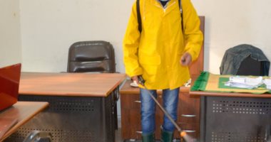 محافظة الإسكندرية تواصل أعمال التعقيم بجميع إدارتها لمجابهة كورونا.. صور