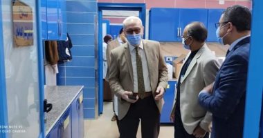مدير عام فرع التأمين الصحى فى الغربية يتفقد عيادة أحمد عرابى.. صور 