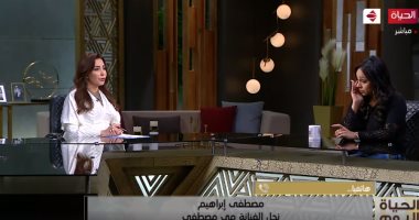 نجل الفنانة مى حسن باكيا على الهواء بعد دعوى والدته: "نفسى اشوف بابا علشان بحبه"