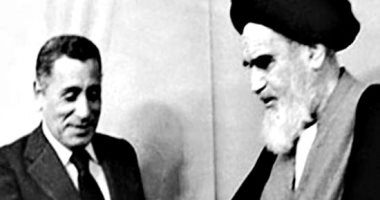 سعيد الشحات يكتب: ذات يوم.. 21 ديسمبر 1978.. «هيكل» يحاور «الخمينى» بمنفاه فى فرنسا ويتوسط لدى الجزائر لاستقباله.. والرئيس السادات يغضب 