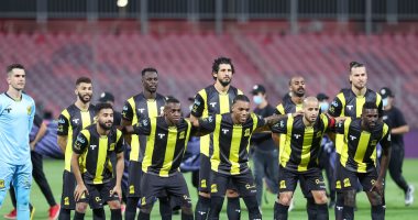 أحمد حجازي يقود دفاع الاتحاد أمام ضمك فى الدوري السعودي