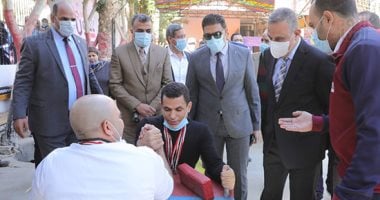 محافظ سوهاج يشهد فعاليات مهرجان "قادرون باختلاف" للأشخاص ذوي الإعاقة.. صور