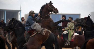 مين اللي خطف المعزة.. أفغانستان تحيى أقدم سباق خيل فى العالم