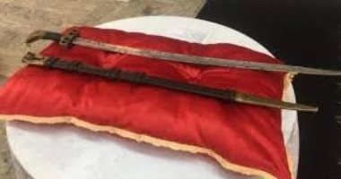 فرنسا تعيد قطعا أثرية مسروقة منذ 128 عاما لـ السنغال وبنين