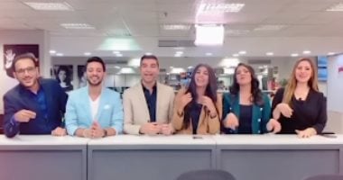 مذيعو تليفزيون اليوم السابع يشاركون فى تحدى "محسود" للنجم عمرو دياب.. ويتحدون الإعلامية لميس الحديدى وأبلة فاهيتا للمشاركة.. آية علوش وحور محمد يتألقون فى منافسة الهضبة والنجوم.. تركى آل الشيخ يشكرهم على التحدى