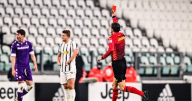 يوفنتوس ضد فيورنتينا.. اليوفى يتأخر 1-0 وطرد كوادرادو فى شوط مثير "فيديو"