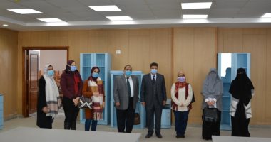 بدء تركيب معامل كلية الطب البشرى بجامعة دمياط