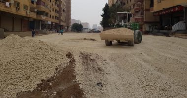 محافظة الجيزة تطور شوارع العمرانية كبديل مرورى لشارع الهرم.. صور