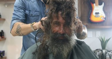 لم شمل مشرد برازيلى مع أسرته بعد 10 سنوات.. اعتقدوا أنه ميت