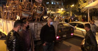 حى الدقى يزيل 355 إشغالاً ويصادر 107 شيشة بالمقاهى المخالفة