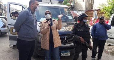 اصلاح ماسورة مياه و إزالة 10 سقايف مخالفة غرب الإسكندرية.. صور