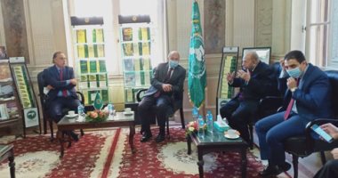 أبو الغيط: "بايدن يريد مسح ما قام به ترامب بأستيكة.. والصين تصعد بقوة"