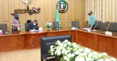محافظ المنوفية يقرر صرف 40 ألف جنيه لـ7 حالات إنسانية