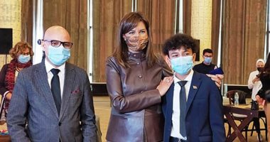 الطفل ميسرة يكشف فى تصريحات فضائية سبب حصده جائزة شخصية العام بالنمسا