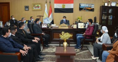 رئيس جامعة دمياط يشهد تنصيب رئيس ونائب رئيس اتحاد طلاب الجامعة.. صور