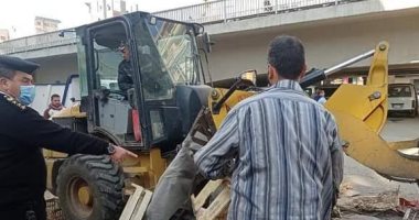 محافظ دمياط تتابع أعمال حملات رفع الإشغالات والتصدى للتعديات على الطريق