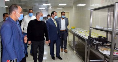 خريطة مستشفيات تخدم مصابى كورونا بالمحافظات.. المنوفية تخصص 18 مستشفى.. و7 بالإسماعيلية وبورسعيد و4 فى سيناء.. و5 لاستقبال الحالات فى بنى سويف والأقصر والشرقية.. والصحة: لدينا 34275 سريرا فى 363 مستشفى.. صور