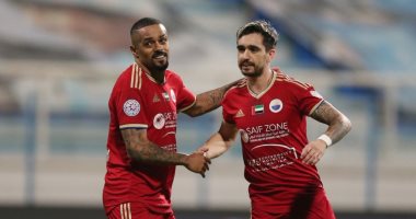 الشارقة يستعيد صدارة الدوري الإماراتي بفوز مثير على حتا.. فيديو