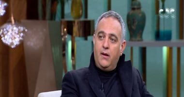محمد حفظى: ثلاثة مهرجانات عالمية قدمت رسالة من القلب فى افتتاح "القاهرة السينمائى" 