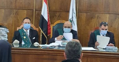 الإدارية العليا تخصم نصف شهر لمدرس جامعي إخوانى روج لأفكاره المتطرفة