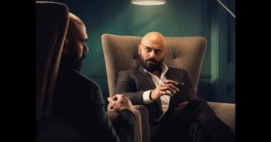 أحمد صلاح حسنى يتصدر البوستر الرسمى لمسلسل "الدايرة"