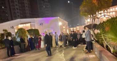 حملات لضبط المقاهى المخالفة وفض التجمعات بقاعات الأفراح وسرادق العزاء بالشرقية