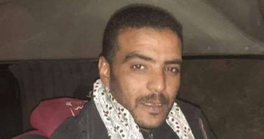 أمانة شاب.. علاء يعثر على فيزا بالرقم السرى فى حقيبة ويعيدها لصاحبها بالأقصر