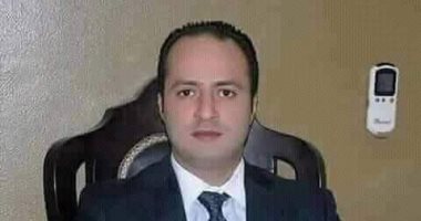 ضابط شرطة يشترى أسطوانة بوتاجاز لسيدة تعرضت للسرقة بالشرقية