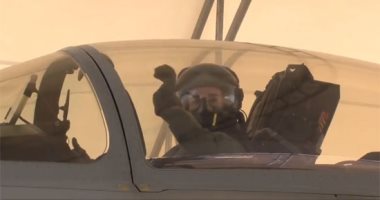 إيلينا جوتيريز.. أول امرأة تقود طائرة يوروفايتر فى إسبانيا