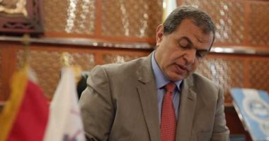القوى العاملة: التفتيش على 335 منشأة واستخراج 83 شهادة قياس مهارة بمطروح